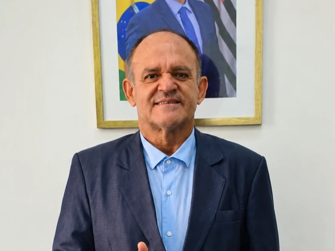 Ivan Vitorelli durante seu mandato como prefeito de Urânia.